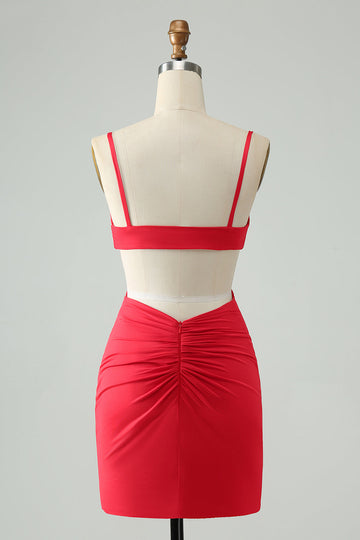 Vestido de cóctel corto con tirantes finos ajustados y ahuecados rojos